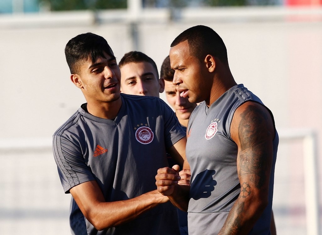 Ολυμπιακός: Ανακοινώθηκε ο Πάρντο στην Τολούκα (photos)