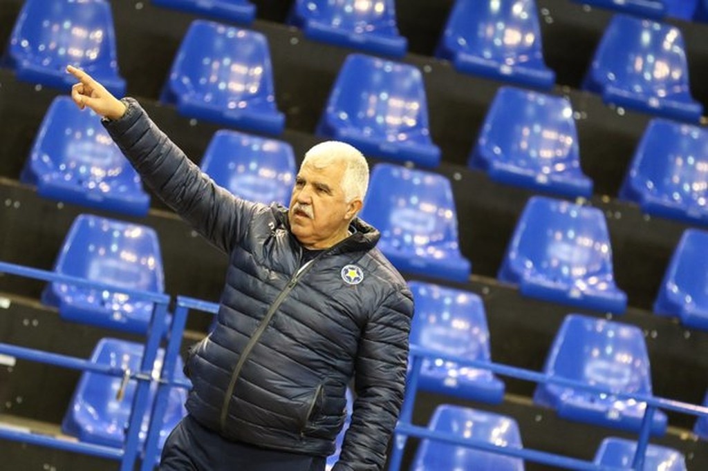Αστέρας Τρίπολης: Προπόνηση… μπάσκετ λόγω χιονιού (photos+videos)