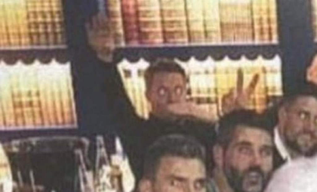 Χαμός στην Αγγλία με ναζιστικό χαιρετισμό παίκτη της Κρίσταλ Πάλας (photos)