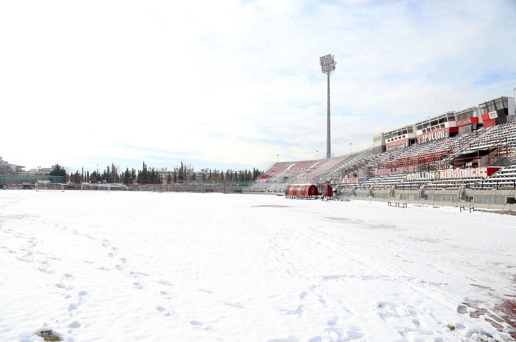 Football League: Ισχνές ελπίδες για… σέντρα (photos)
