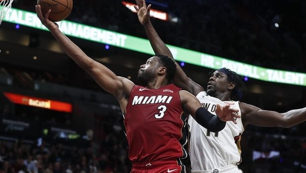 NBA: Παρέα με Τζόρνταν και Λεμπρόν ο Γουέιντ (photos & video)