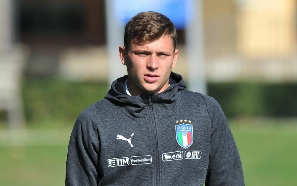 Βρήκε τον διάδοχο του Φάμπρεγας ο Σάρι (photos & video)