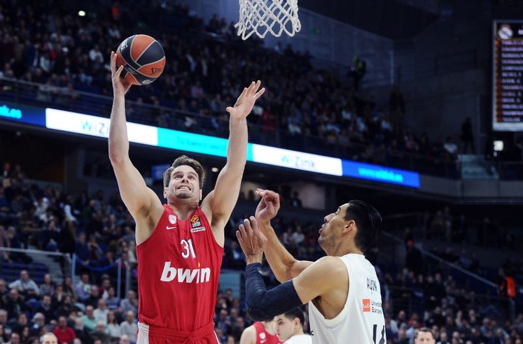 Ολυμπιακός: Βραδιά καριέρας για τον Μπόγρη στη Μαδρίτη (photos)