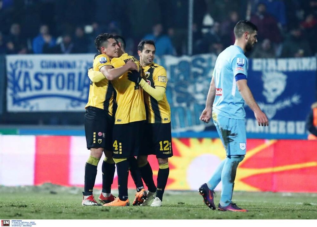 Ξέσπασε και στα... δοκάρια η ΑΕΚ, έξαλλοι οι οπαδοί του ΠΑΣ! (photos)