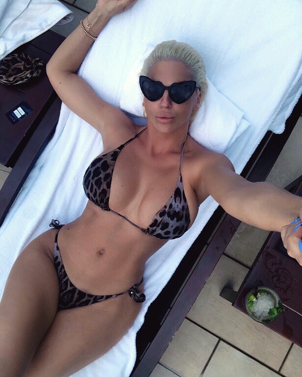 Αυτή είναι η Γελένα που ξεφτίλισε τον Βράνιες! (photos)