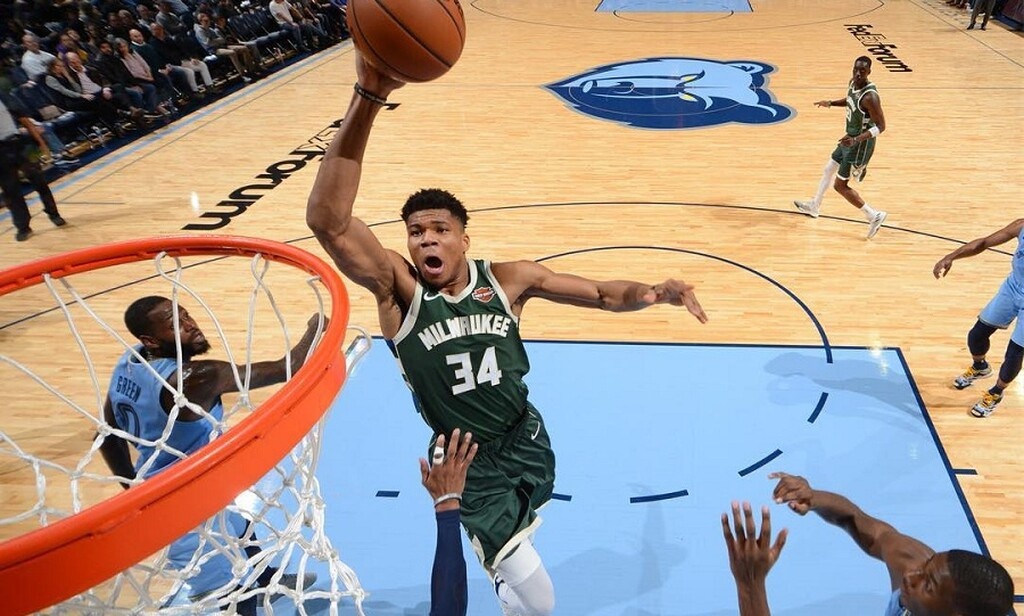 NBA: Στην κορυφή οδηγεί τους Μπακς ο Γιάννης! (videos & photos)