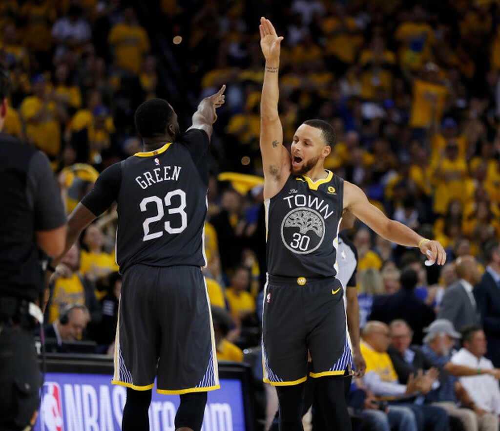 NBA: Σπάει κάθε ρεκόρ ο Κάρι! (videos+photos)