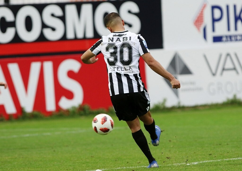 ΟΦΗ: Έγραψε ιστορία ο Ναμπί με τα δύο γκολ-φάουλ (photos)