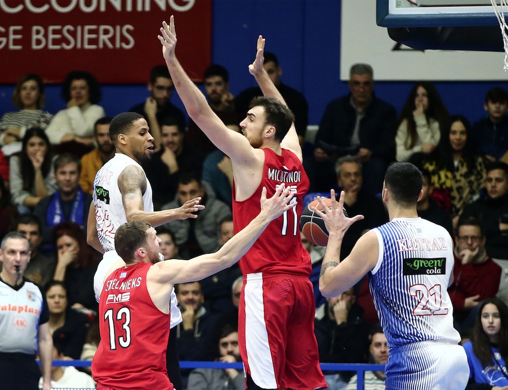 Χολαργός-Ολυμπιακός 68-73: Δια πυρός και σιδήρου!
