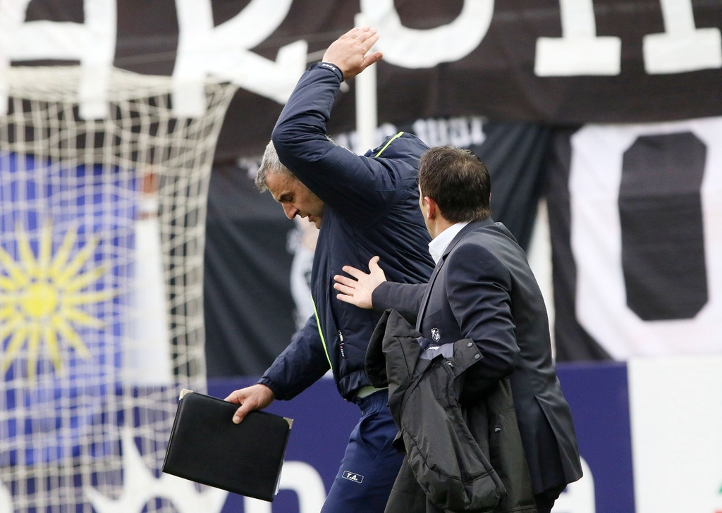 ΟΦΗ: Απολύθηκε ο Παπαδόπουλος! (photos)