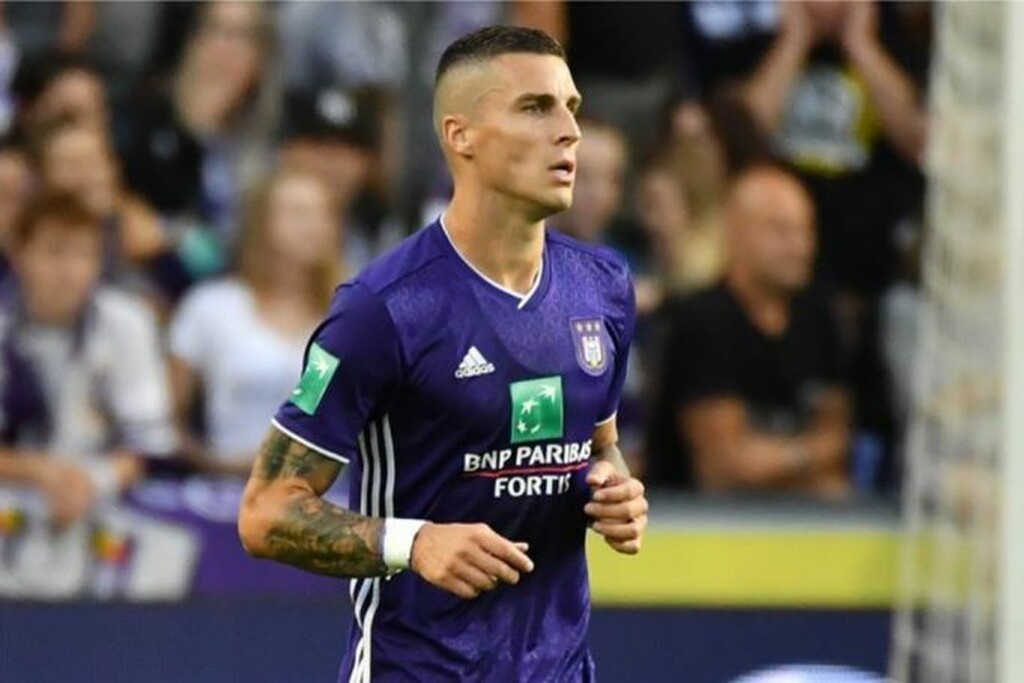 Άντερλεχτ: «Τελειώνει» ο Βράνιες (photos)