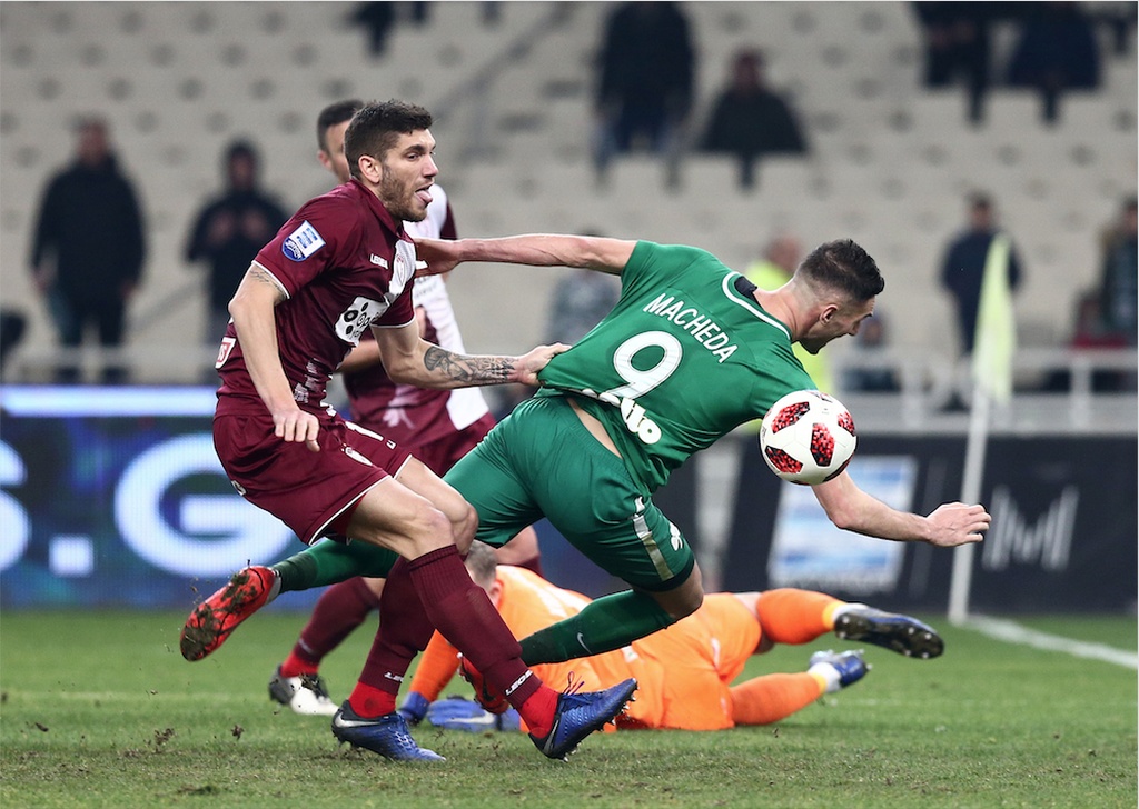 Το πέναλτι στον Μακέντα και οι καθυστερήσεις που εξαφανίστηκαν στο ΟΑΚΑ!  (photos)