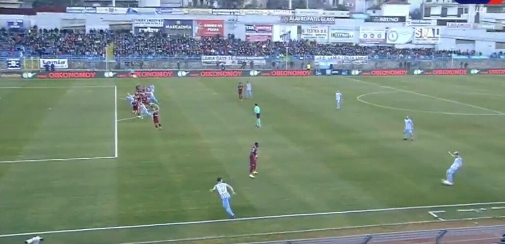 Χαμός στη Λαμία: Το πέναλτι που έκανε που έκανε έξαλλο τον Ατρόμητο!  (photos)