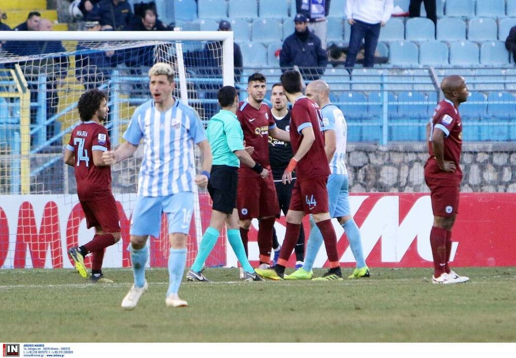 Χαμός στη Λαμία: Το πέναλτι που έκανε που έκανε έξαλλο τον Ατρόμητο!  (photos)