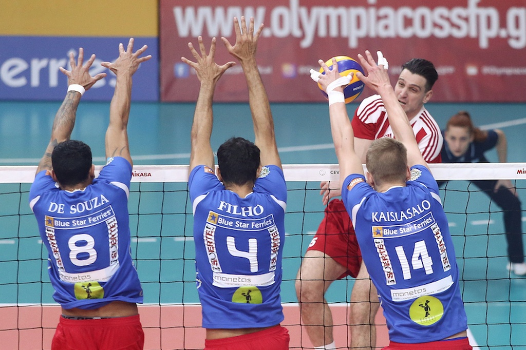 Ολυμπιακός-Φοίνικας Σύρου 3-1: Στον Πειραιά το Λιγκ Καπ!