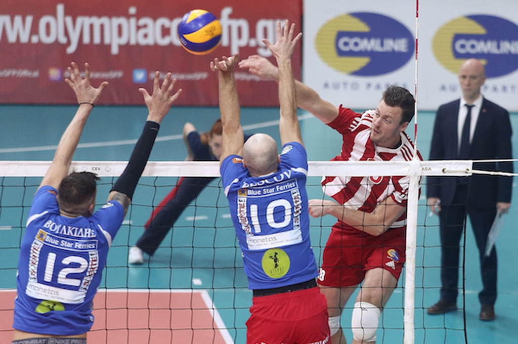 Ολυμπιακός-Φοίνικας Σύρου 3-1: Στον Πειραιά το Λιγκ Καπ!