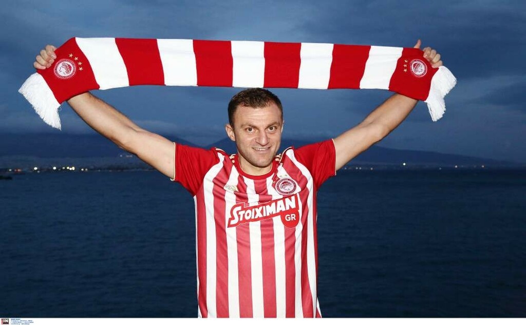 Επίσημο: Επέστρεψε στον Ολυμπιακό ο Αβραάμ Παπαδόπουλος! (photos)