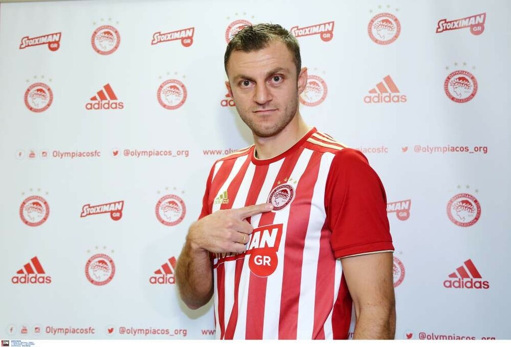 Επίσημο: Επέστρεψε στον Ολυμπιακό ο Αβραάμ Παπαδόπουλος! (photos)