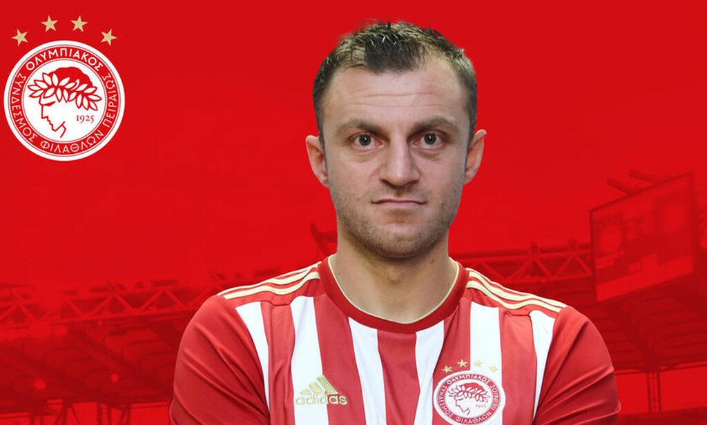 Επίσημο: Επέστρεψε στον Ολυμπιακό ο Αβραάμ Παπαδόπουλος! (photos)