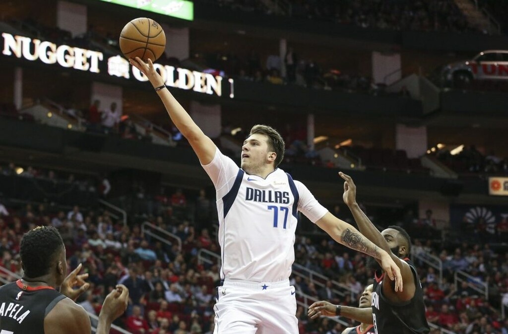 NBA: Τρελαίνει κόσμο ο Ντόντσιτς! (photos+video)