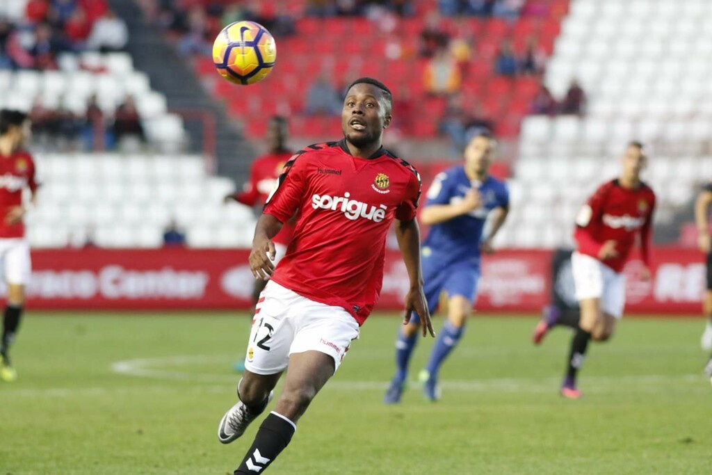 Λαμία: Απέκτησε τον Ασουμπρέ (photos+video)