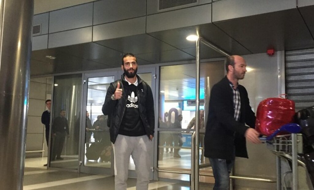 ΠΑΟΚ: Έφτασε Θεσσαλονίκη ο Ολιβέιρα! (photos)