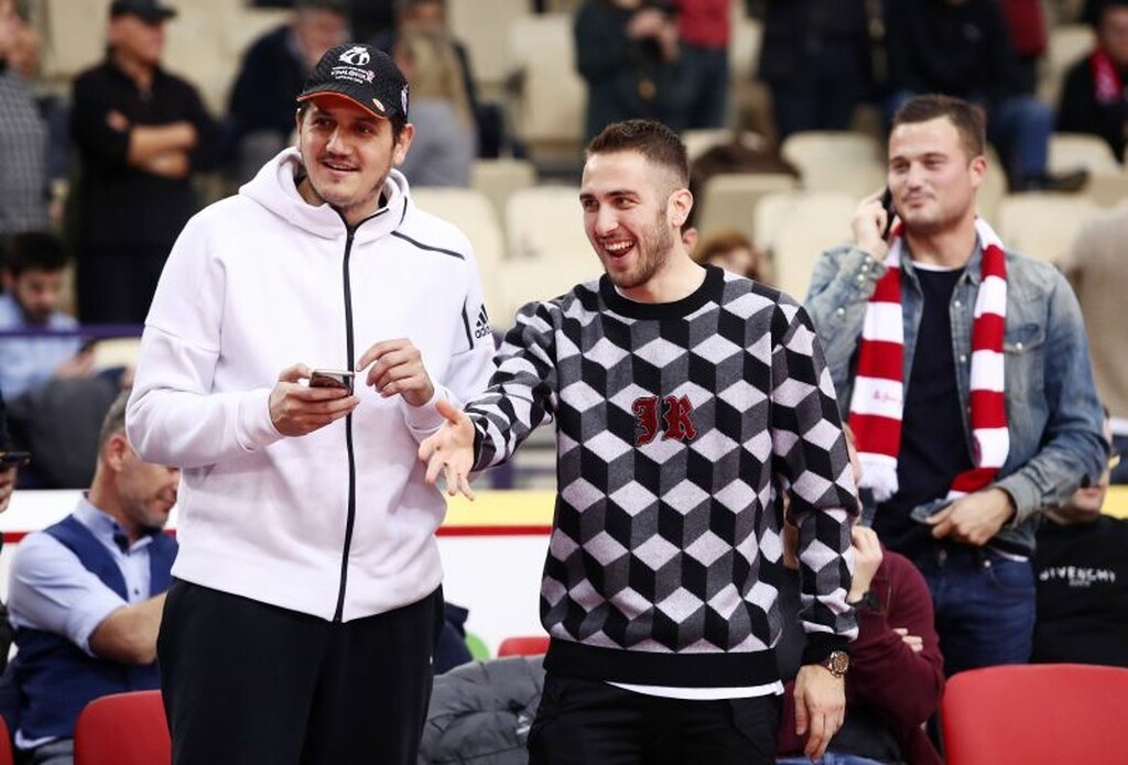 Κεφάτος ο Φορτούνης στο Ολυμπιακός – Μπαρτσελόνα (photos)