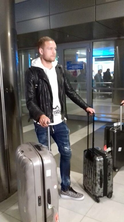 ΠΑΟΚ: Ήρθε ο Ίνγκασον, υπέγραψε ο Ολιβέιρα (photos)