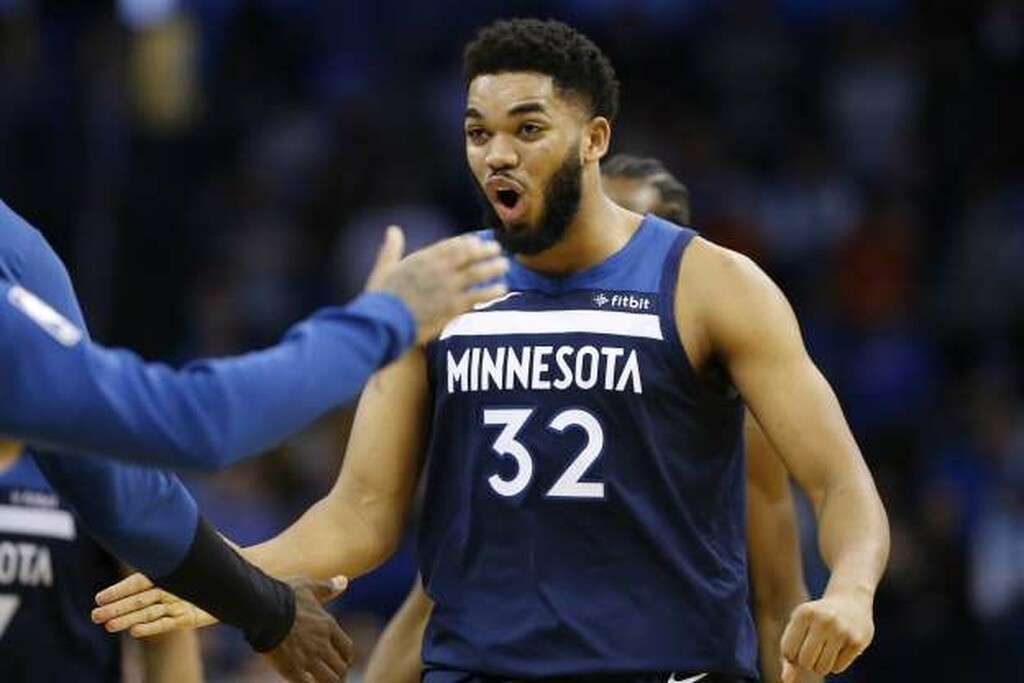 NBA: Πλούσιο θέμα στο Top-10 με Τάουνς στην κορυφή (video)