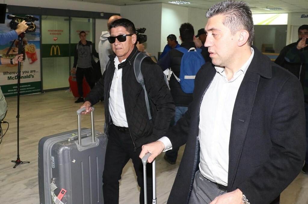ΟΦΗ: Έφτασε ο Βέρα στο Ηράκλειο με… μεταγραφή (photos)