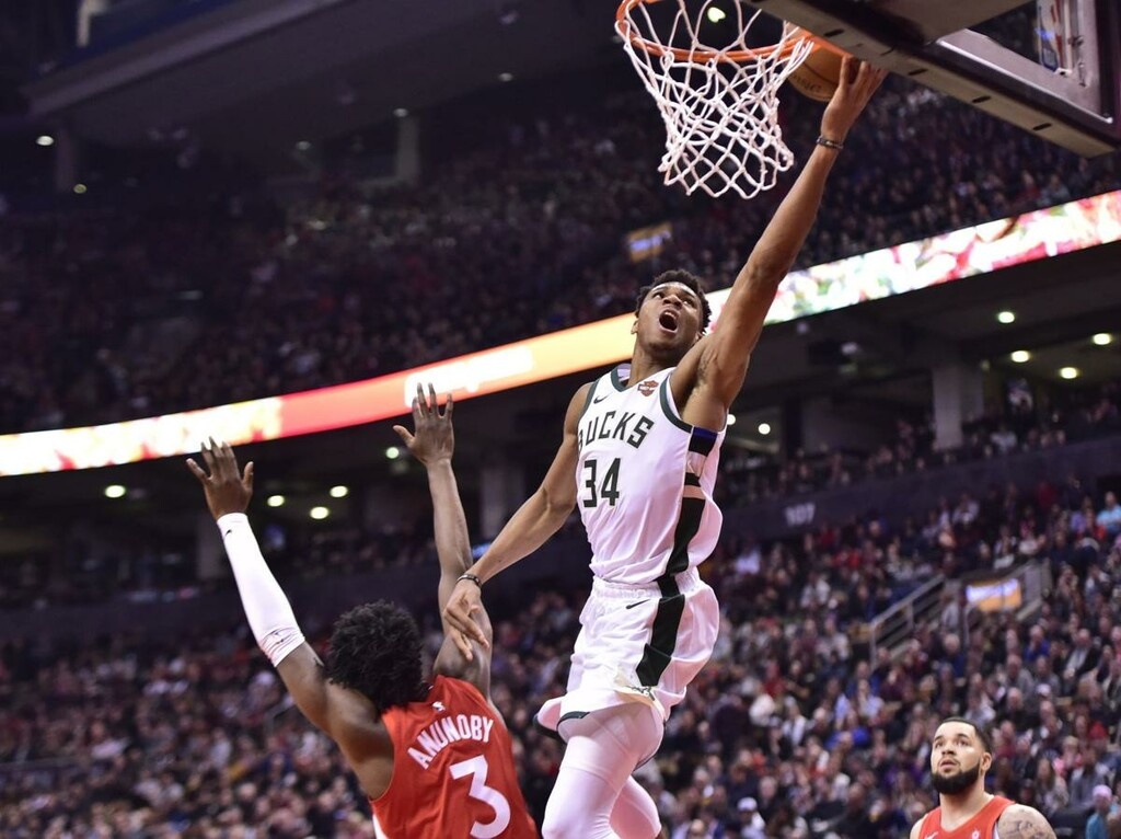 NBA: Γιάνναρος στην κορυφή του Top-5! (video+photos)