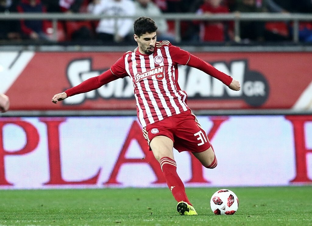 Ολυμπιακός-Πανιώνιος: Η ιδιαίτερη αφιέρωση του Λάζαρου στα θύματα της Θύρας 7 (photos)