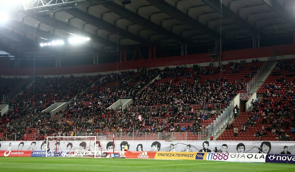 Ολυμπιακός-Πανιώνιος: Η ιδιαίτερη αφιέρωση του Λάζαρου στα θύματα της Θύρας 7 (photos)