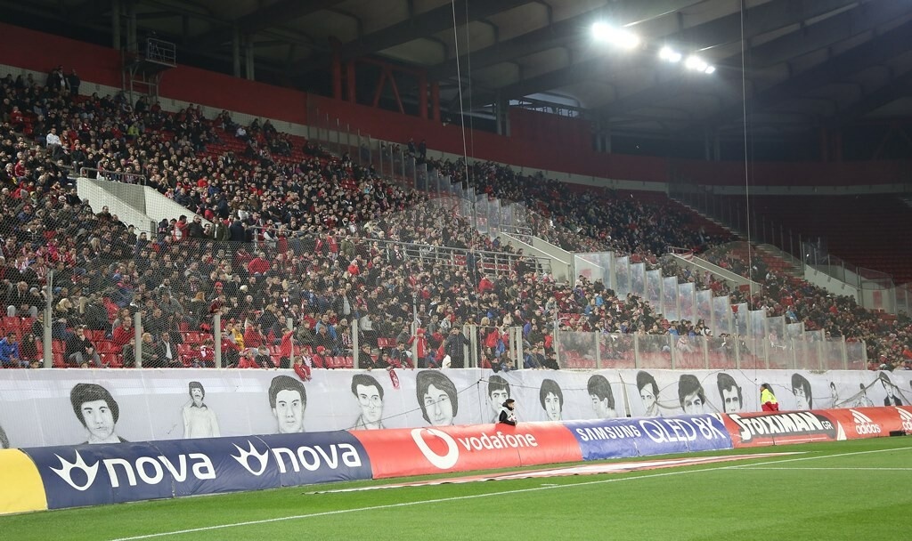 Ολυμπιακός-Πανιώνιος: Η ιδιαίτερη αφιέρωση του Λάζαρου στα θύματα της Θύρας 7 (photos)