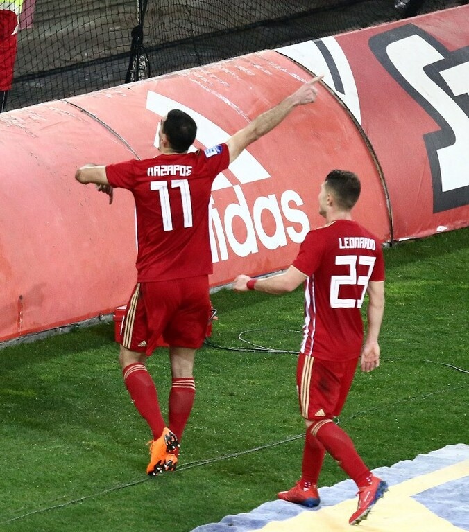 Ολυμπιακός-Πανιώνιος: Η ιδιαίτερη αφιέρωση του Λάζαρου στα θύματα της Θύρας 7 (photos)