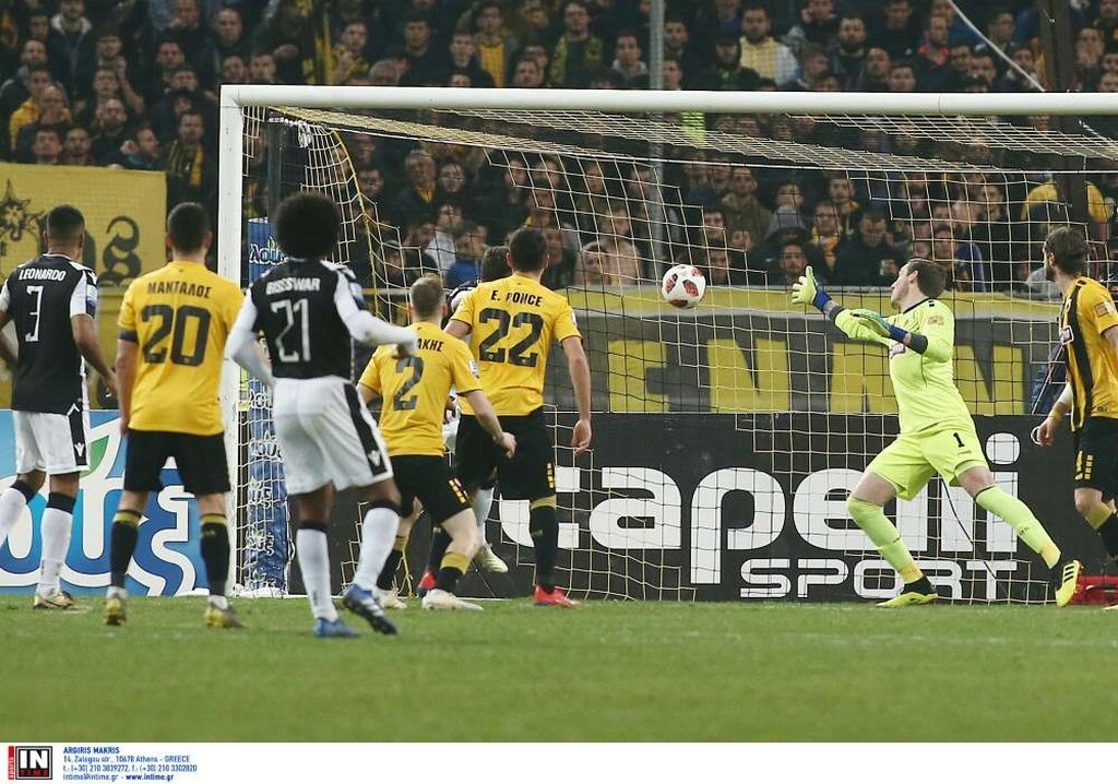 ΑΕΚ-ΠΑΟΚ: Το 0-1 με τον Μαουρίτσιο και το ξέσπασμα των «ασπρόμαυρων»! (photos)