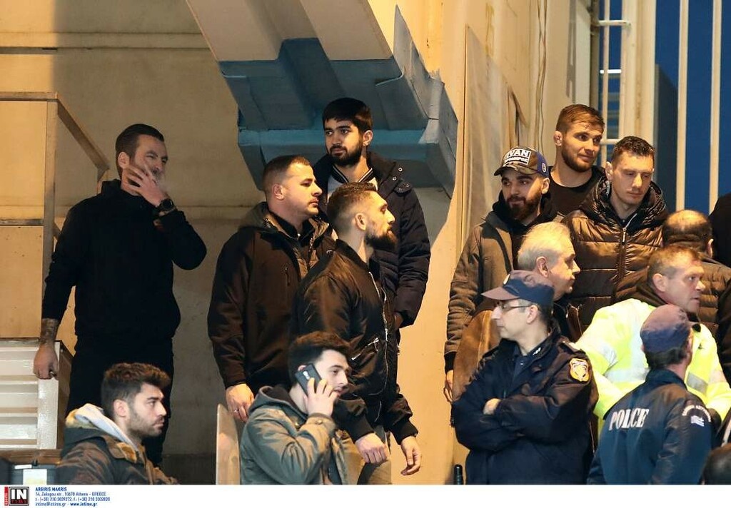 AEK-ΠΑΟΚ: Με καπέλο «Ιβάν ο τρομερός» ο Γιώργος Σαββίδης στο ΟΑΚΑ! (photos)