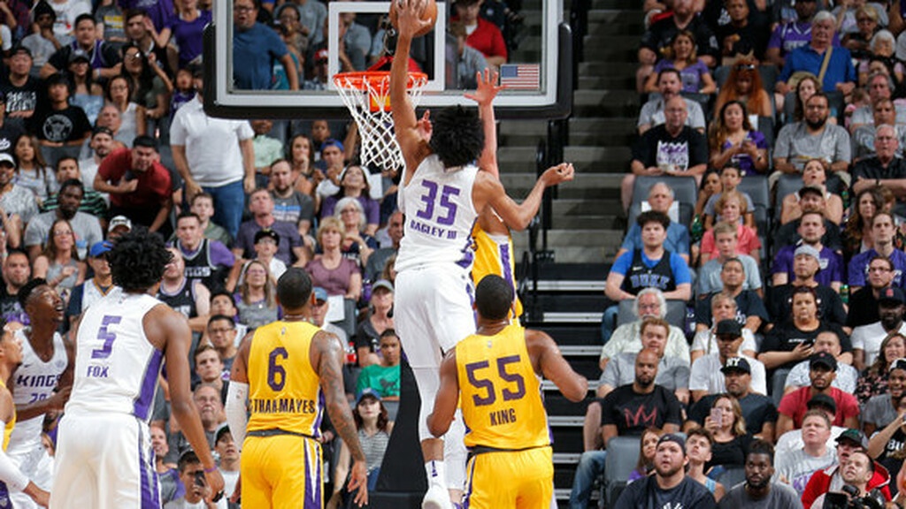NBA: Το επικό κάρφωμα του Μπάγκλεϊ στην κορυφή (video)