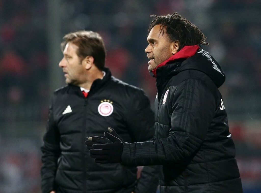 Ολυμπιακός: Αποθέωση για Καρεμπέ