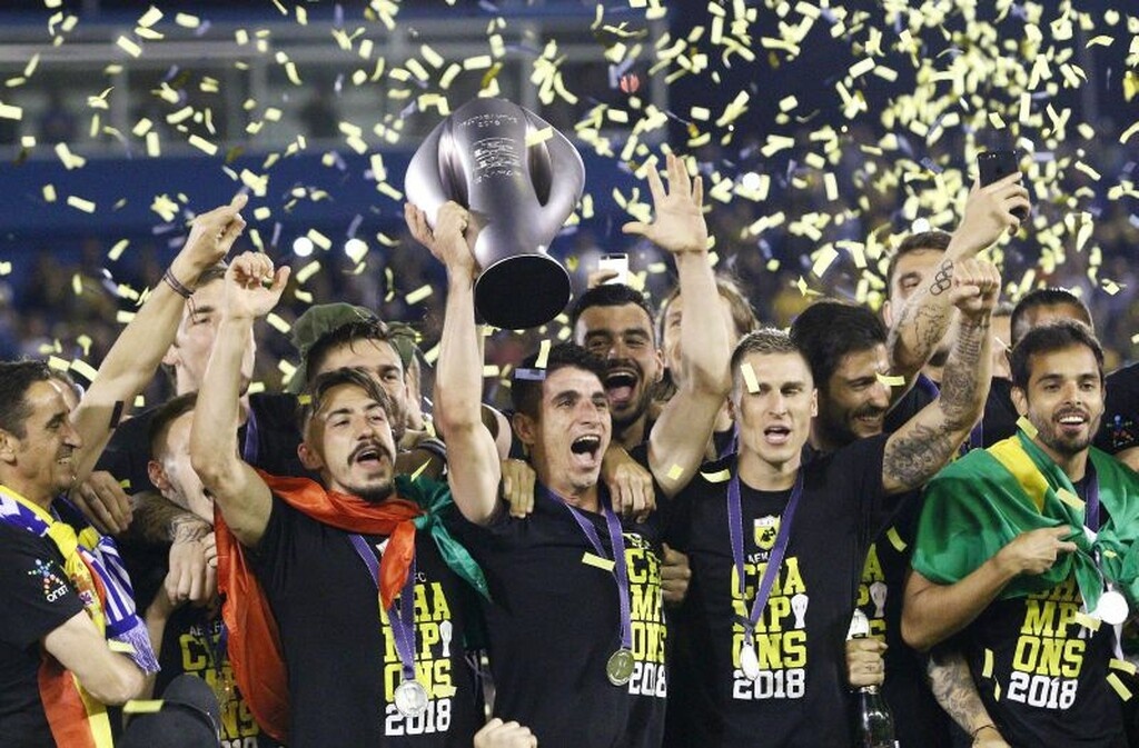 Έδωσαν τα χέρια: Μένει στην ΑΕΚ ο Σιμόες!