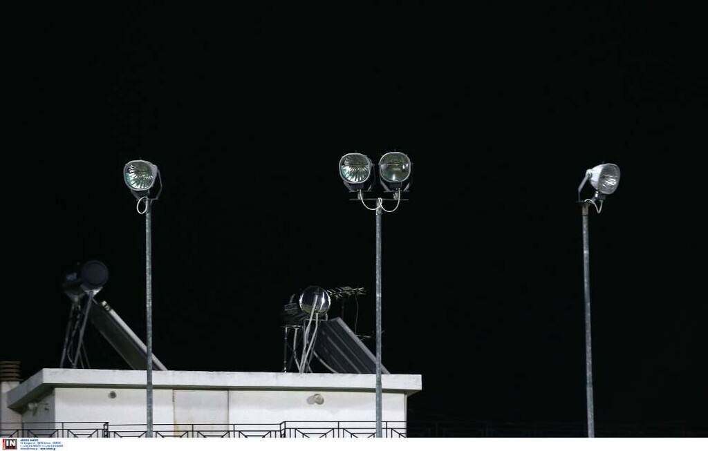 Ατρόμητος-ΑΕΚ: Έσβησαν τα φώτα στο Περιστέρι! (photos)