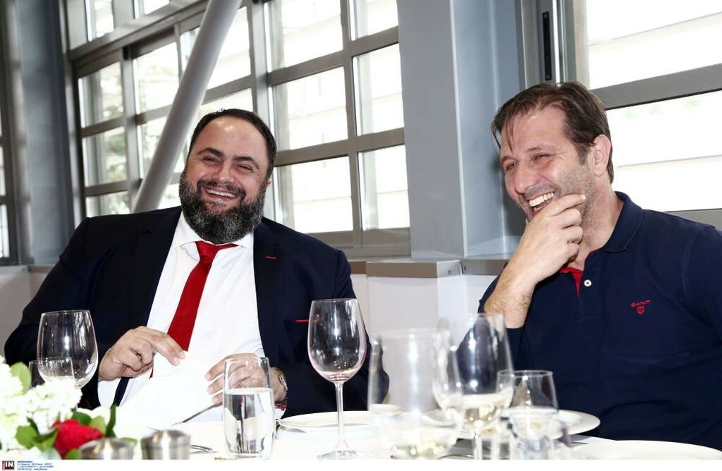 Ολυμπιακός: Η ομιλία Μαρινάκη στους παίκτες εν όψει ΠΑΟΚ!  (photos)