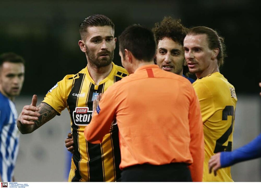 Ατρόμητος-ΑΕΚ: Το χέρι του Χουλτ άναψε «φωτιές» στο Περιστέρι! (photo)