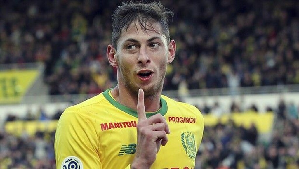 Εμιλιάνο Σάλα: Αποσύρει τη φανέλα με το «9» η Ναντ