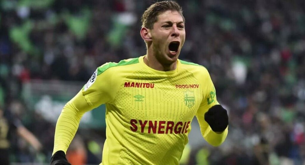 Εμιλιάνο Σάλα: Ο Μέσι αποχαιρετά τον Αργεντίνο επιθετικό (photos)