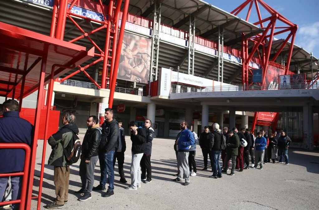 Ολοταχώς για… sold out το Ολυμπιακός – ΑΕΚ (photos)