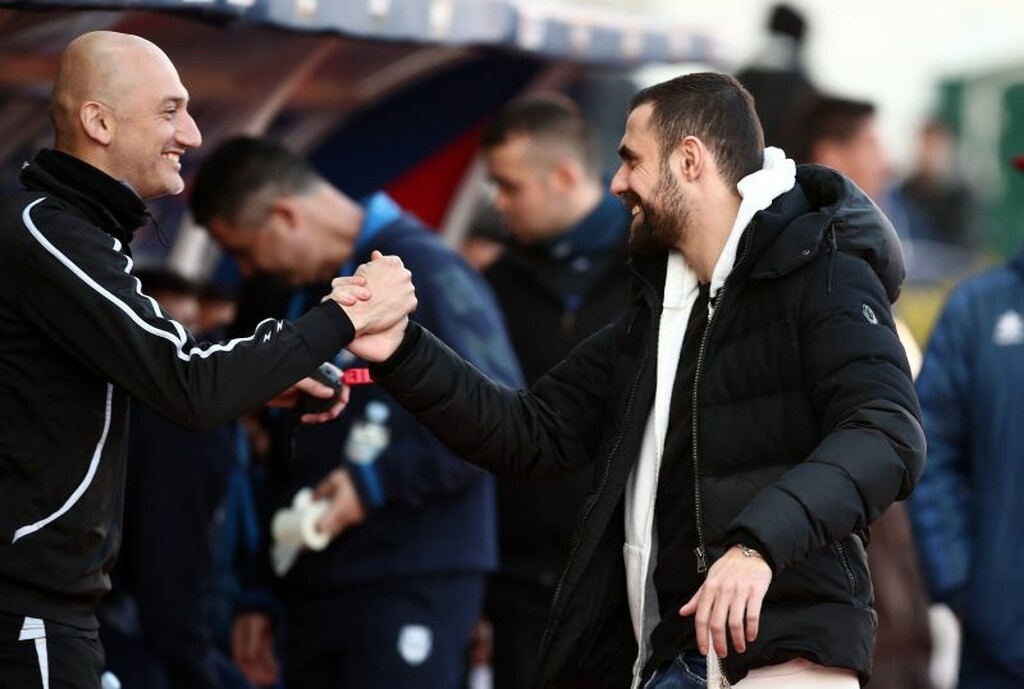 Η επιστροφή του Γιάννη Μανιάτη στη Νέα Σμύρνη (photos)