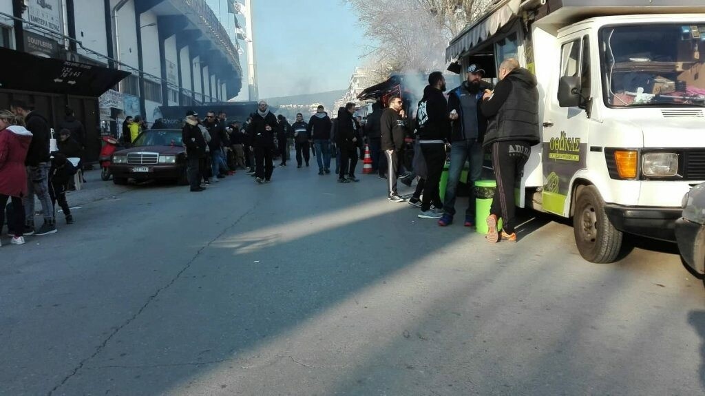 ΠΑΟΚ-Ολυμπιακός: Τι συμβαίνει τώρα στην Τούμπα - «Ζέσταμα» και πάρτι πριν το ντέρμπι (photos)