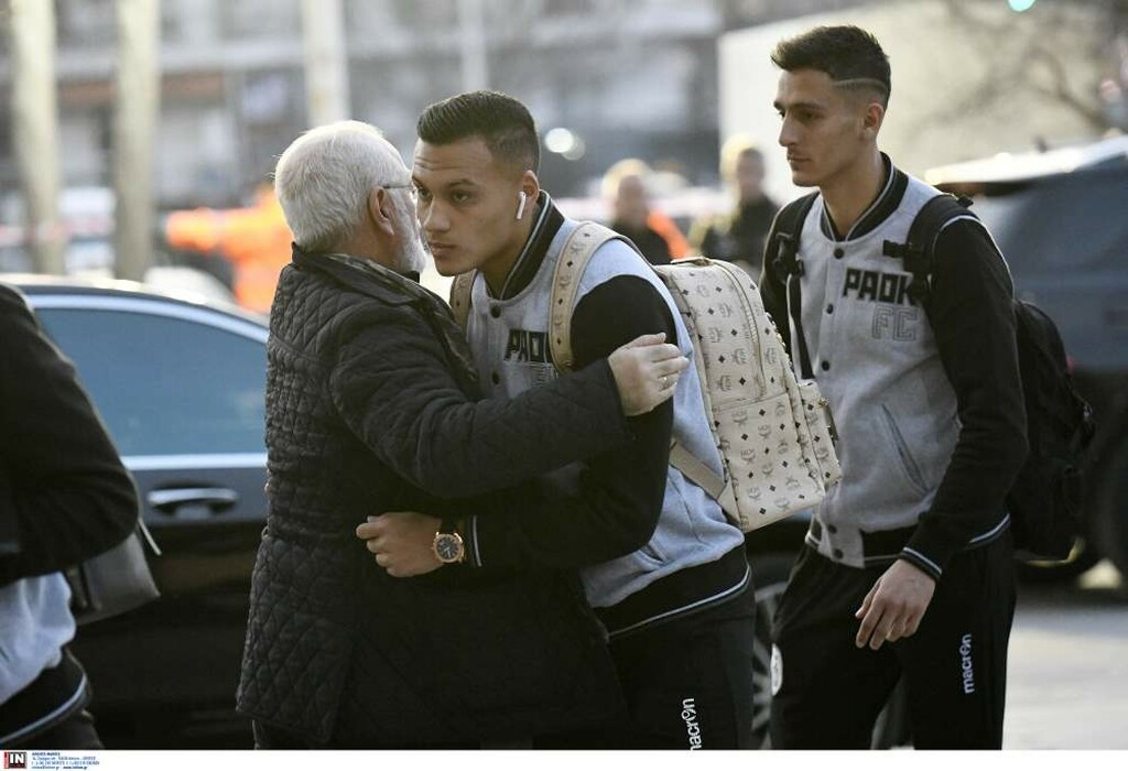 ΠΑΟΚ-Ολυμπιακός: Στην Τούμπα με Ιβάν Σαββίδη η «ασπρόμαυρη» αποστολή (photos)