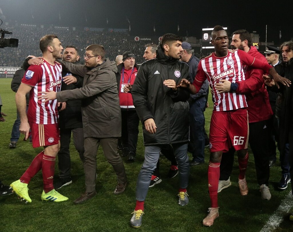 ΠΑΟΚ-Ολυμπιακός 3-1: Ένταση στην Τούμπα μετά το θρίαμβο του δικέφαλου (photos)